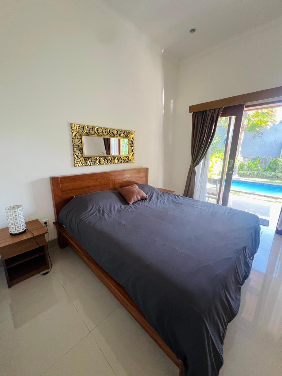 Wiryaroja Guest House Canggu Exterior foto